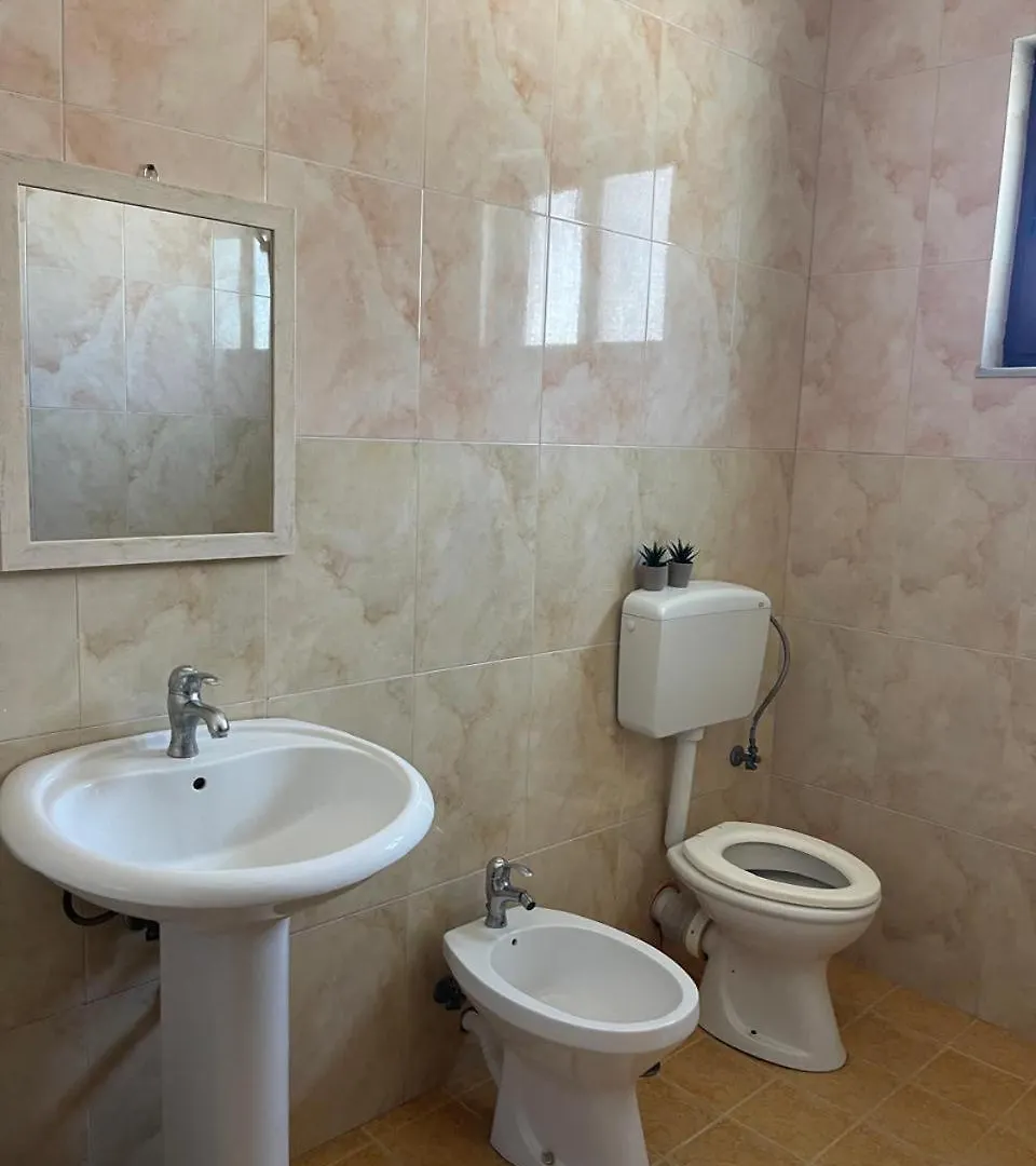 Guest House By Roni Durres